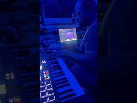 RNB INSTRUMENTAL USING UVI FALCON VST #rnb #rnbinstrumentals #beatmaker #uvifalcon #vst #kontakt7