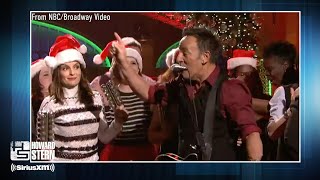 When Bruce Springsteen Asked Tina Fey &amp; Amy Poehler to Sing With Him on “SNL”