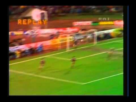 1985 (March 6) Juventus (Italy) 3-Sparta Prague (Czechoslovakia) 0 (Champions Cup).avi
