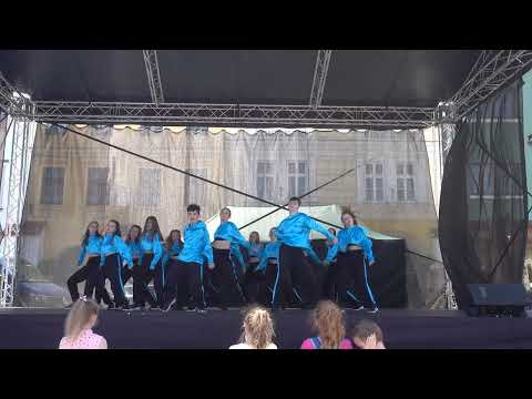 M Dance crew Km junior - Look Like You - Den tance 11.6.2022