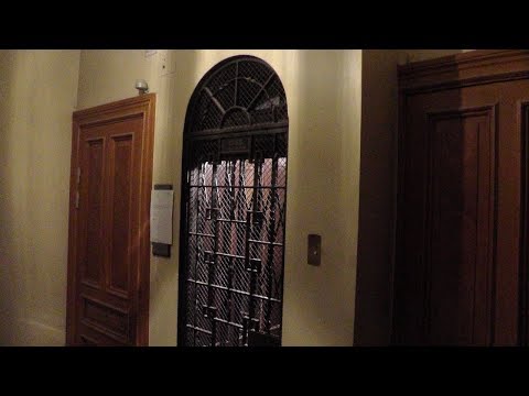 Classic Graham Brothers Traction elevator @ Tegnérgatan 5, Stockholm