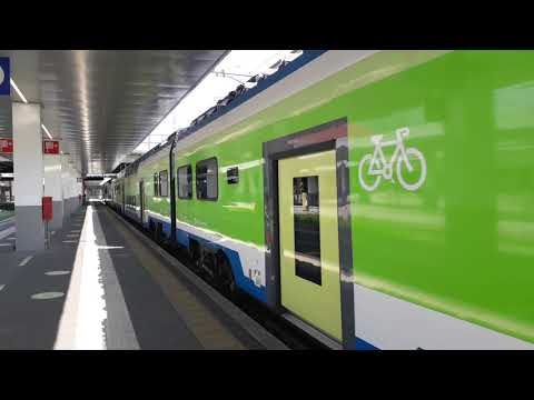 Caravaggio Trenord in partenza da Milano Porta Garibaldi