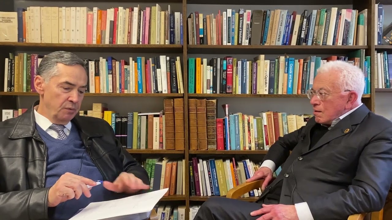 Diálogos a respeito do Brasil com Luís Roberto Barroso