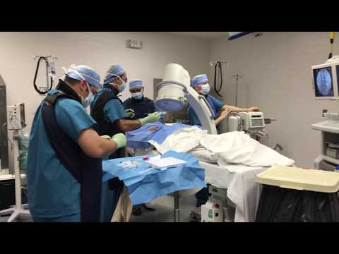 Dr. Sammarone Scanning the Spine Prior to a Procedure