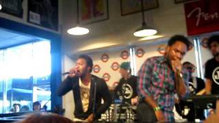 Cappuccino by The Knux Live