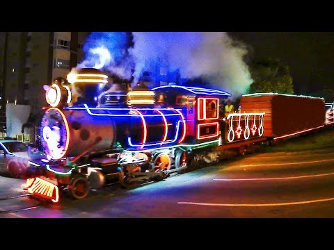 Trem Natal Rumo e ABPF Maria Fumaça Locomotiva Iluminada no Cabral