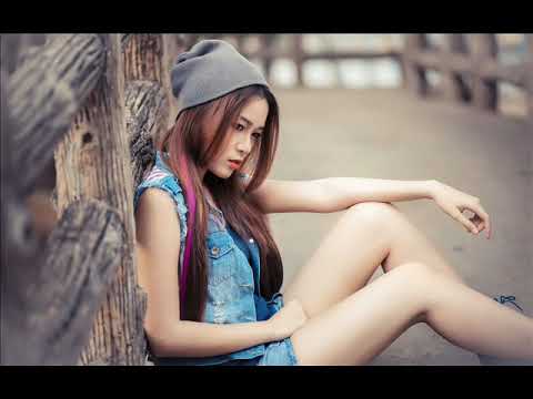 T2Frank - Cling and Sims (Music Video)