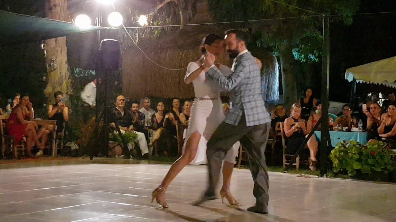 Zeynep Aktar & Sercan Yigit Fethiye Tango Camp 3/4 Noches Correntinas - Edgardo Donato