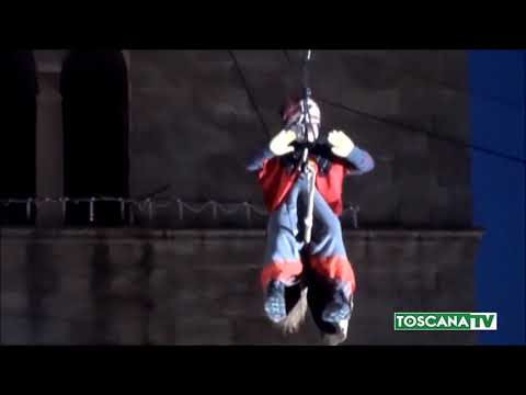 2017-12-20 PISTOIA - SICUREZZA, NUMERO CHIUSO PER BEFANA IN PIAZZA DUOMO