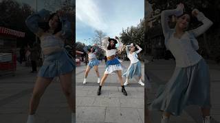 Download lagu 🎃TT🎃 Dance Break in ISTANBUL!! #kpopinpublic #Twice mp3