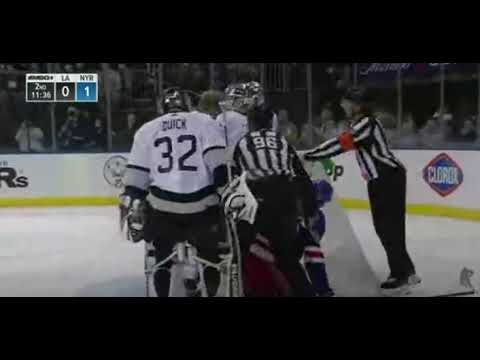 NY Rangers vs LA Kings scrum