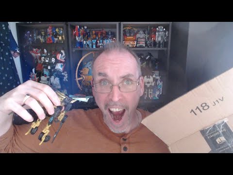 GotBot Goes Live: Unicron, VladivostokSound Tracks, Con Commander Pack, Dr. Wu and an Unboxing