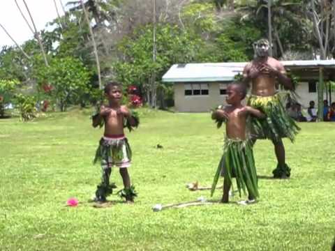 Dance it up - learn the meke!