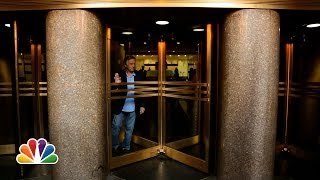 De Niro vs. Revolving Door (Late Night with Jimmy Fallon)