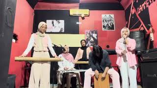 Download lagu Ujung - Ujung Hujan | Musikalisasi Puisi| Karya: Aan Mansyur mp3 Download lagu Ujung - Ujung Hujan | Musikalisasi Puisi| Karya: Aan Mansyur mp3