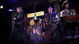 &quot;Crescent City&quot;  Lucinda Williams w/The Dukes @ City Winery,NYC 12-2-2017