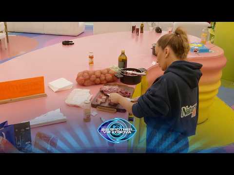 Në kuzhinë me Suanitën – përgatitjet për darkë