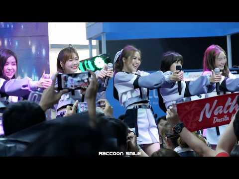 [4K] BNK48 - Koisuru Fortune Cookie คุกกี้เสี่ยงทาย @Thailand Mobile Expo 2019 - Fancam - 1.6.2019