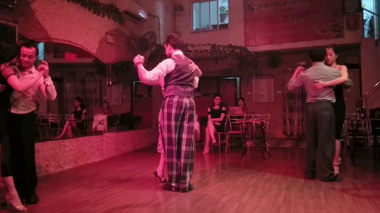 Hanoi milonga ( Mr Leandro Haeder 1)
