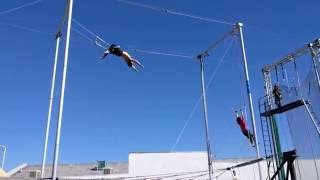Trapeze Half Turn OOL
