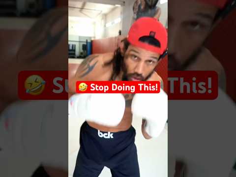 Nobody Is Using Head Movement Right In MMA! #sliptorip #mma #ufc #ufcfighter #counterpunch #boxing