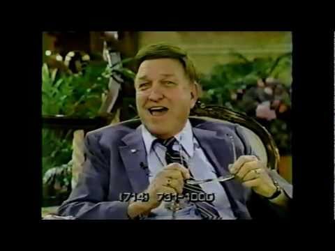 Walter Martin: A Defense Of Apologetics (Highlights from last TBN appearance 1986)