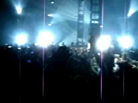 DJ Tiesto @ Global Gathering 2006, Silence