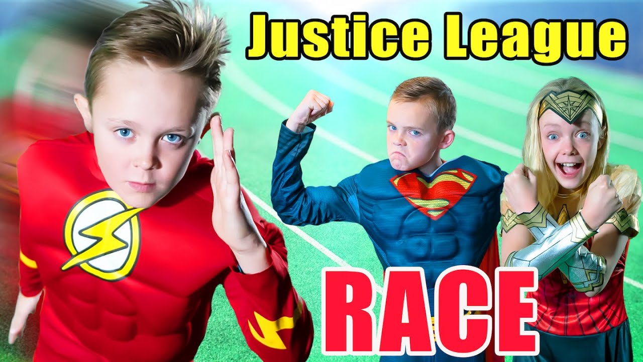 Justice League SuperHero Race! The Flash, Superman and Wonder Woman Race!
