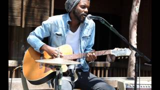 Gary Clark Jr.- Travis County (Acoustic) Live at KUT