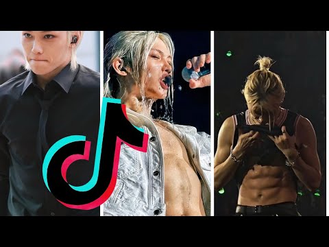 STRAY KIDS FELIX HOTTEST TIKTOK EDITS COMPILATION *NEW*