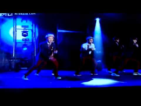 EXO- Wolf and Growl WORLDSTAGE LIVE IN MALAYSIA 2013