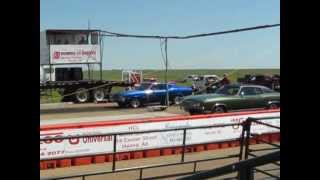 preview picture of video 'Hanna Alberta Drag Races'