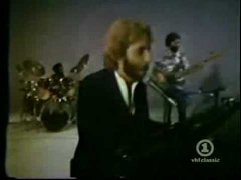 Andrew Gold - Thank You For Being A Friend