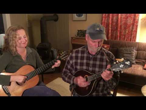 Carl Jones and Erynn Marshall play Stone Mountain Wobble - Key of C