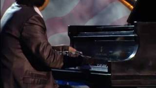 Lang Lang performing Tchaikovsky's Piano Concerto No.1 at National Memorial Day Concert