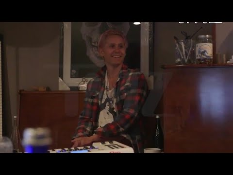 JARED LETO REACT TAYLOR SWIFT 1989