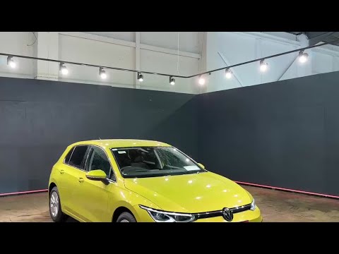 Volkswagen Golf ETSI ACTIVE - FACTORY ALLOYS - PAD - Image 2