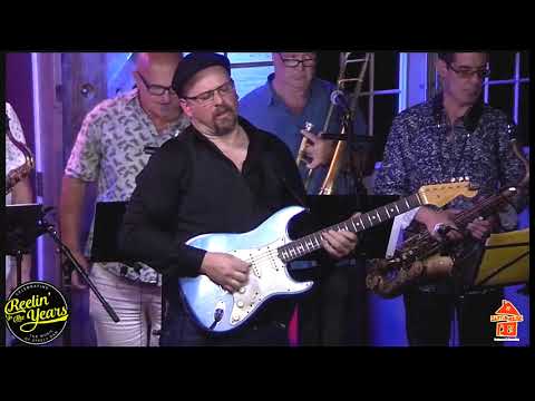 "Bodhisattva" - Reelin' in the Years | Jerry & Rick Marotta