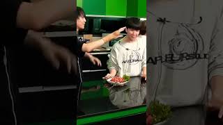 Download lagu First calling Khaotung cute💕 & everyone freaking out 👀 #first #khaotung #safehouse #taytawan mp3