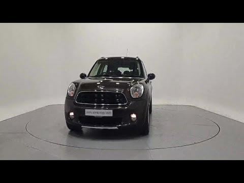 152D15353 - 2015 MINI COUNTRYMAN One D 17,950