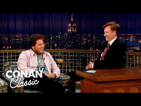 喬納-希爾意外地惡作劇凱西-阿弗萊克 - "深夜與柯南-奧布萊恩" (Jonah Hill Accidentally Pranked Casey Affleck - "Late Night With Conan O'Brien")