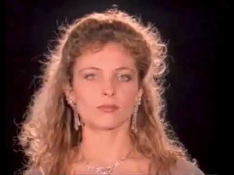 Diamond lights ￼ Glenn Hoddle & ￼ Chris Waddle single advert 1987