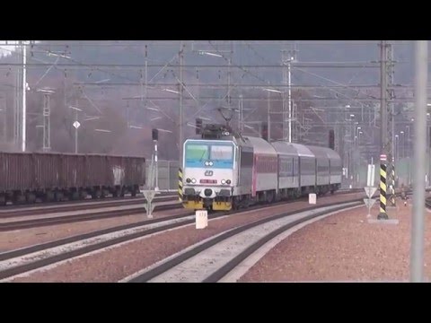 ČD 362.126 - Příjezd vlaku Rx 758 Křivoklát - Zdice, 27.2.2016