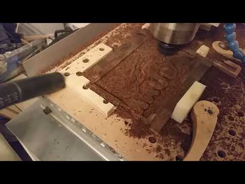 Test-3 CNC-Fräsen von Inlay-Plug auf Wenge-Hirnholz