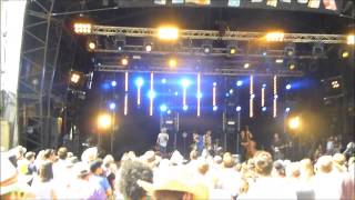 Ed Harcourt - Apple Of My Eye (featuring Shlomo) Glastonbury 2013 - Park Stage