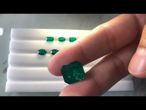 How to tell the difference between natural and created emeralds in 6 seconds.