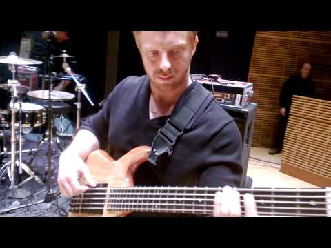 Hadrien Feraud plays Jaco Pastorius' Portrait of Tracy