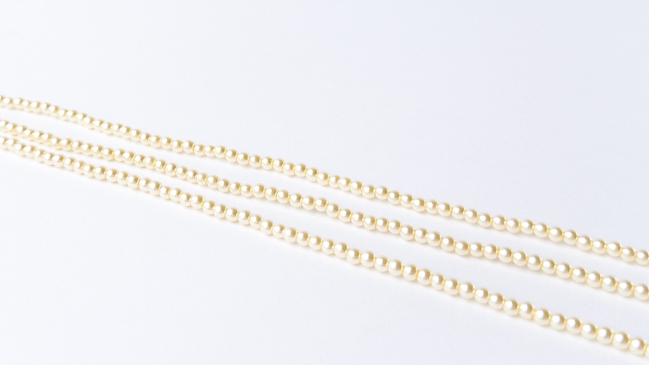 Shell Pearls | Smooth Round | 3.4mm Bead Size | 40cm Strand Length video