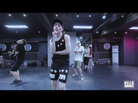 HELLO DANCE /Z.I.V Choreography /니가 알던 내가 아냐   One, G2, BewhY ft  Simon Dominic