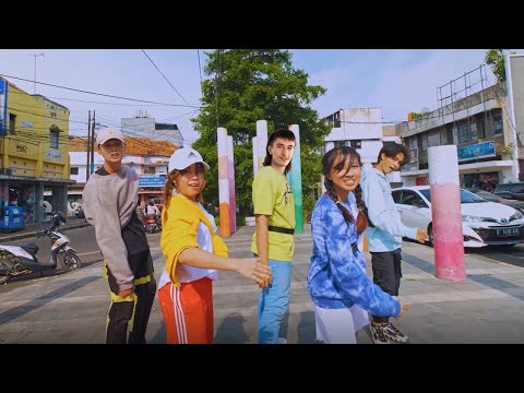 Jule X - Atzä (prod. Wetflxx)